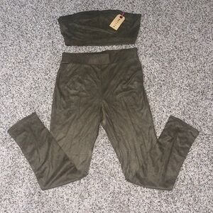 2 Piece Set Green NEW Olive Green Women's Set Size Large